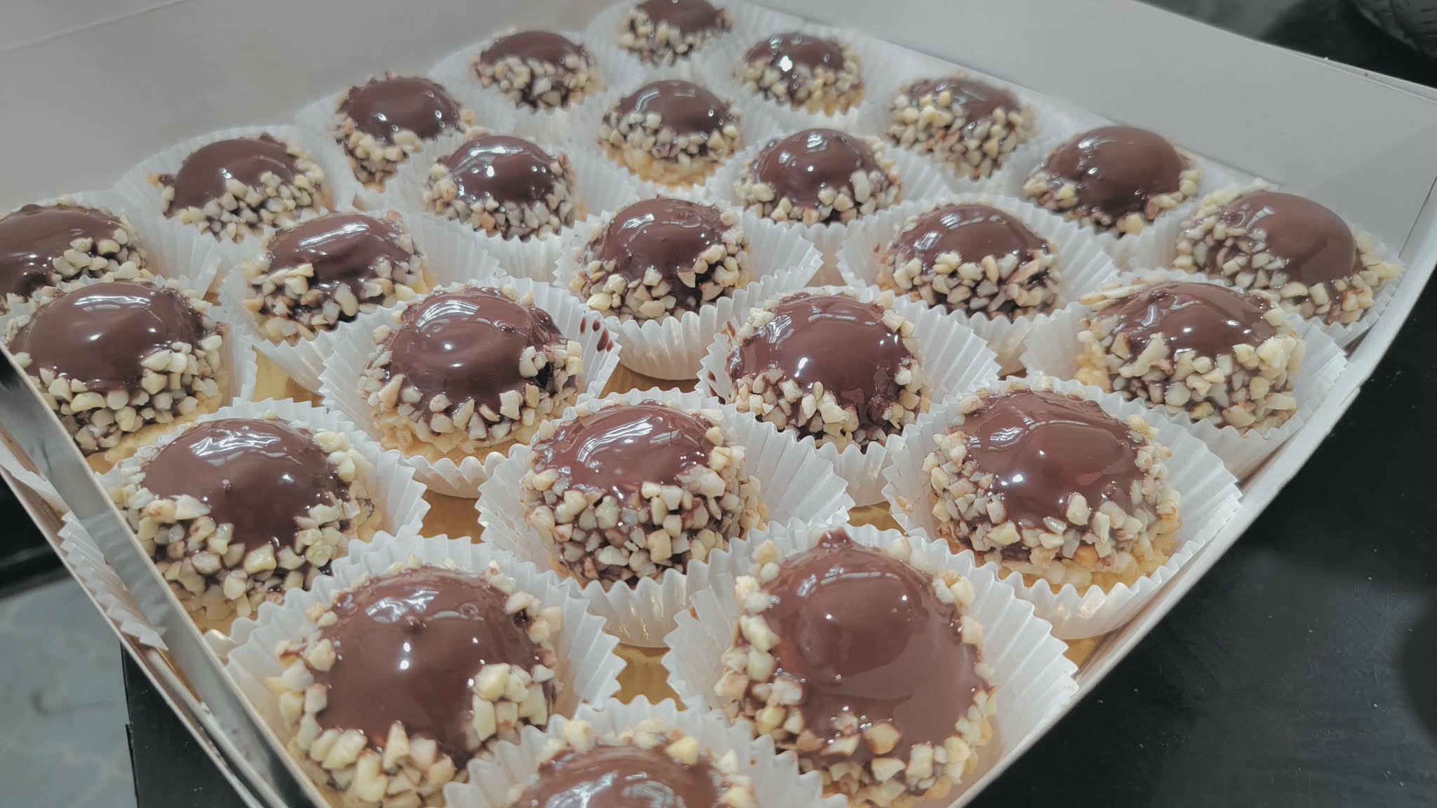 Neesa Rosli Cakes